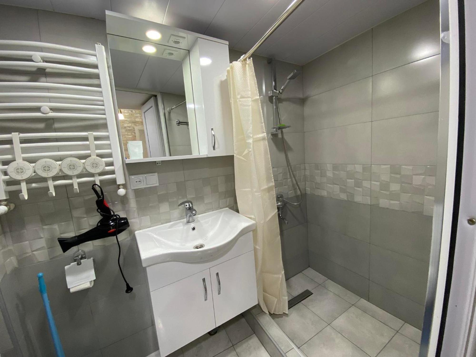 Sichi Apartment *